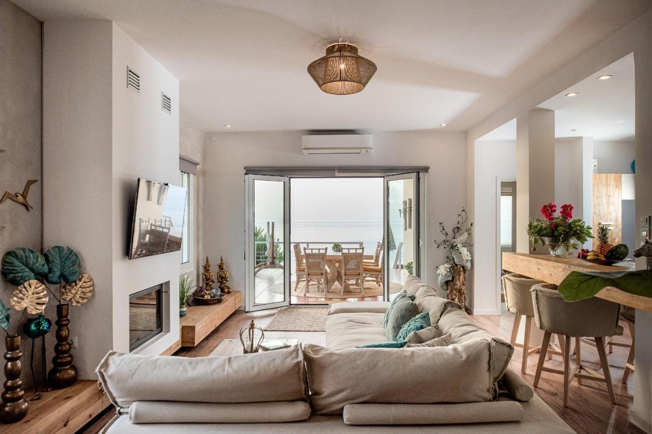 Domus Aqua Villa Kato Daratso Luaran gambar